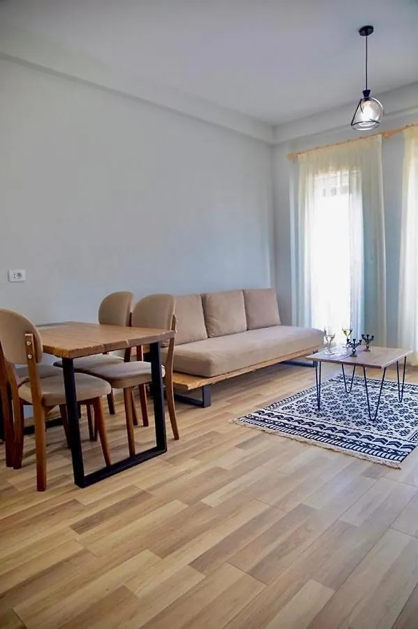 Cozy Stay Apartment Tirana
